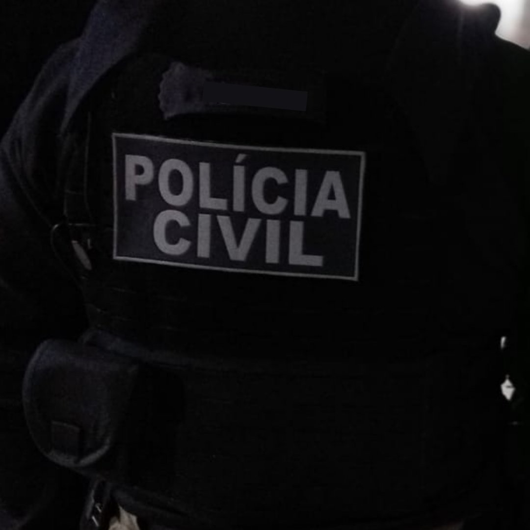 colete da policia civil de costas