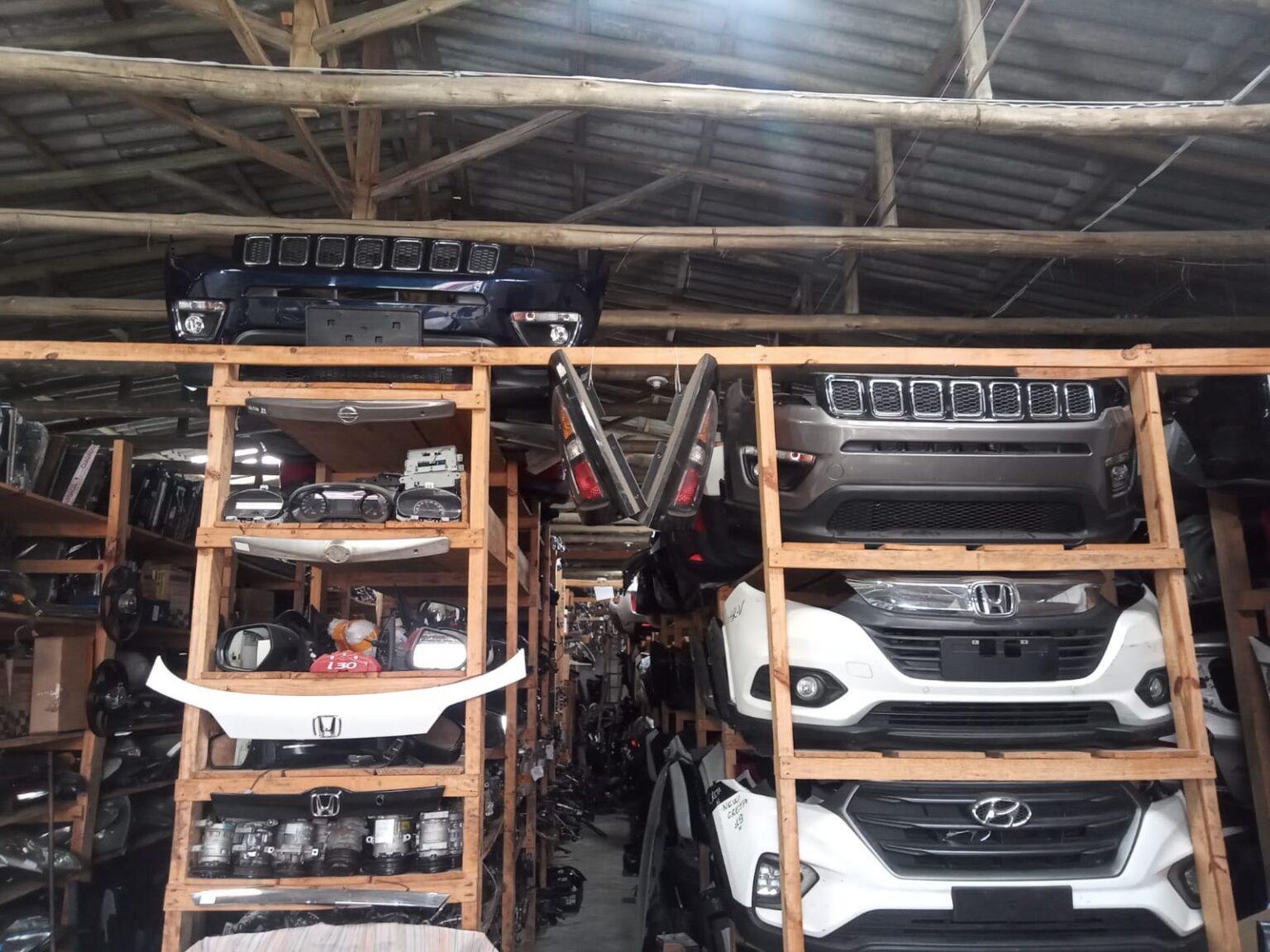 PEÇASA DE CARROS