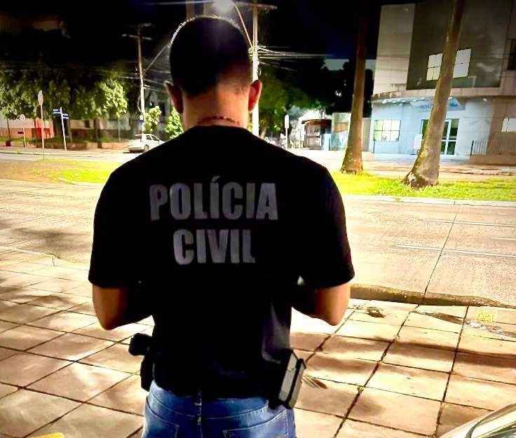 policial civil de costas